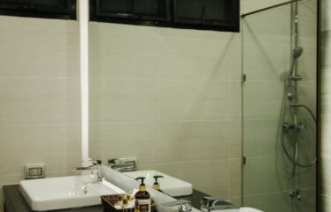 Luxurious Lanna-Modern Pool Villa /พูลวิลล่าหรู สไตล์ล้านนาโมเดิร์น พร้อมผู้เช่า