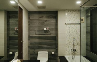 Luxurious Lanna-Modern Pool Villa /พูลวิลล่าหรู สไตล์ล้านนาโมเดิร์น พร้อมผู้เช่า