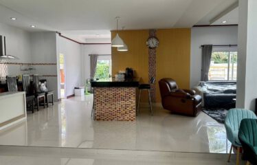 Modern Private Pool Villa in the Heart of Chiang Mai